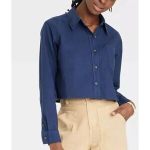Universal thread navy linen blend cropped button down M